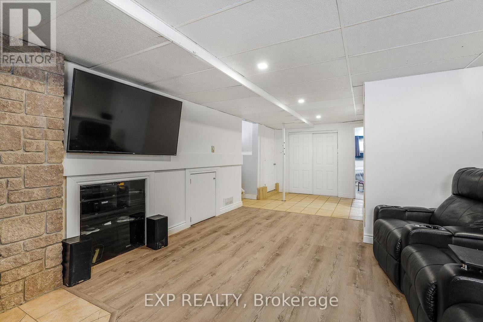 












564 DU GOLF ROAD

,
Clarence-Rockland,




Ontario
K0A2A0

