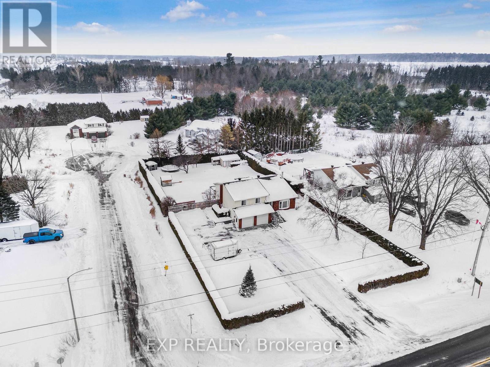 












564 DU GOLF ROAD

,
Clarence-Rockland,




Ontario
K0A2A0

