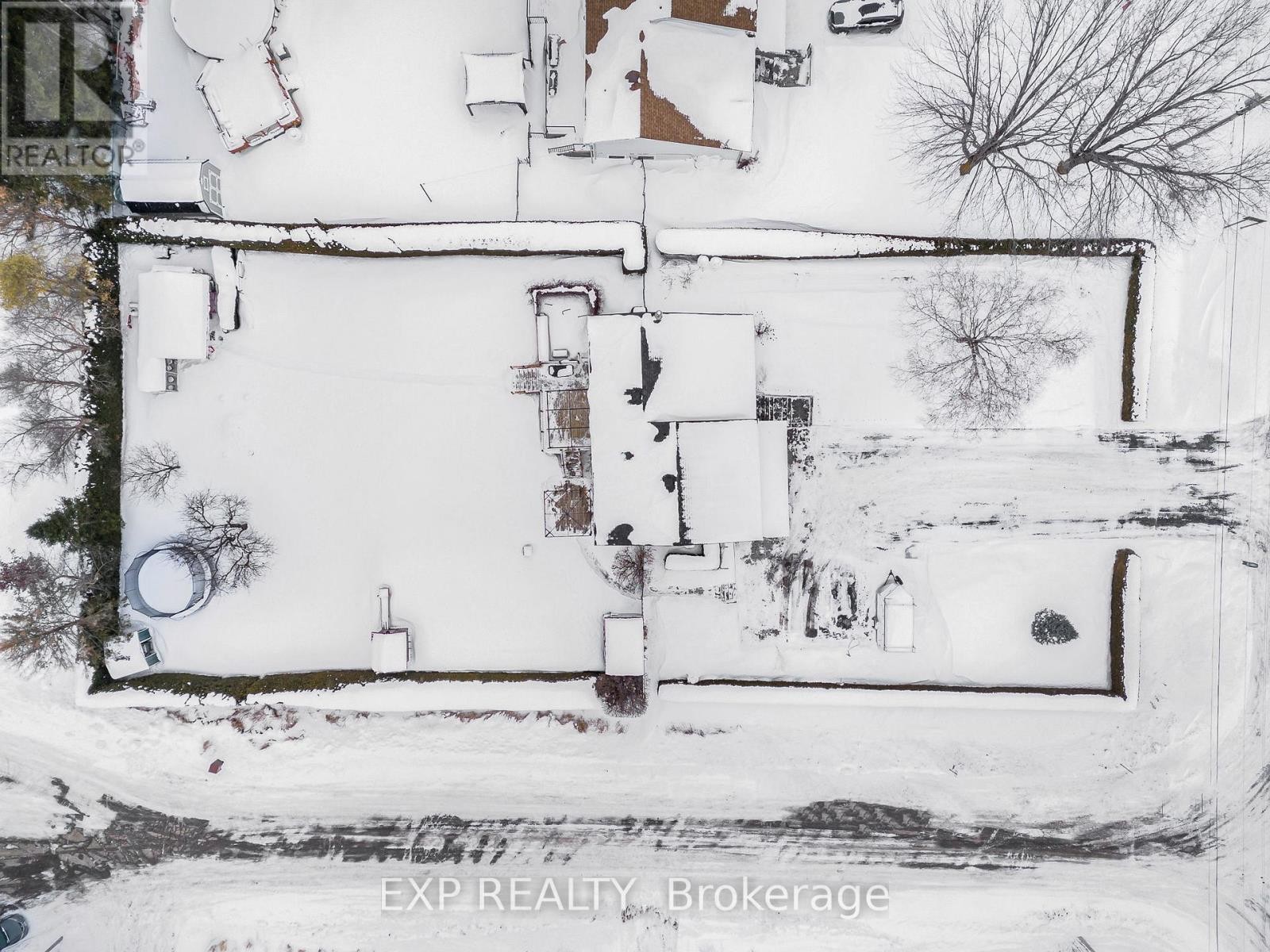 












564 DU GOLF ROAD

,
Clarence-Rockland,




Ontario
K0A2A0

