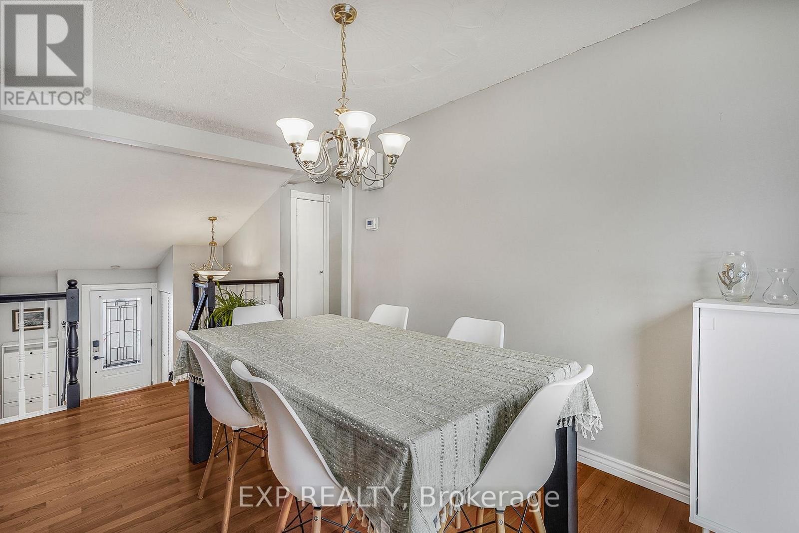 












564 DU GOLF ROAD

,
Clarence-Rockland,




Ontario
K0A2A0

