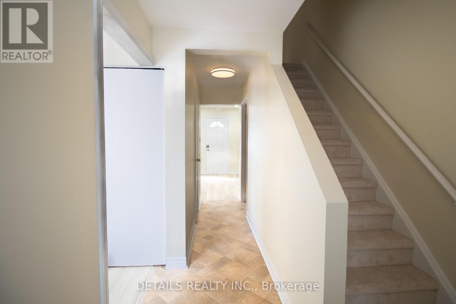 












48 - 1339 BELGATE WAY

,
Ottawa,




Ontario
K1J8P8

