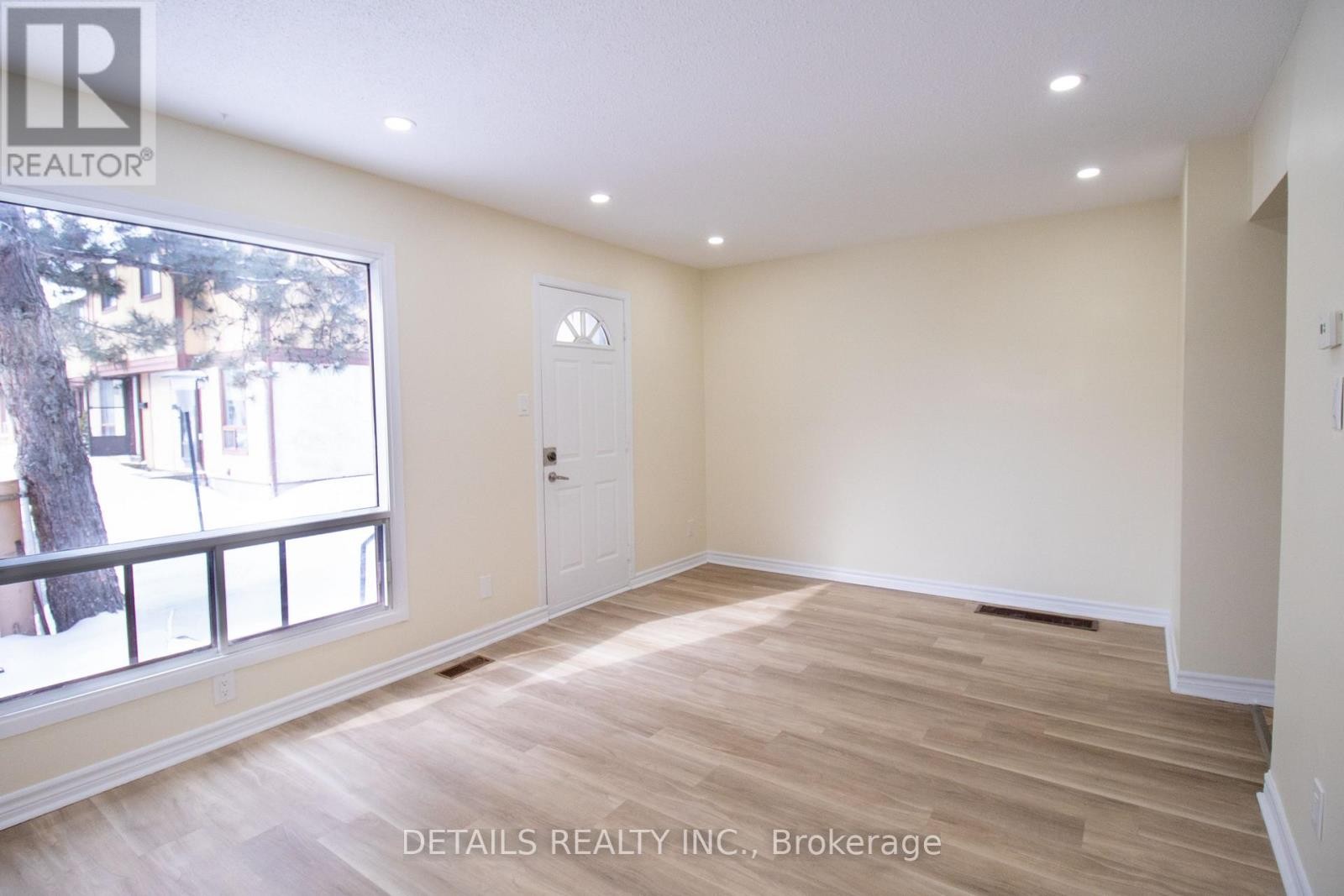 












48 - 1339 BELGATE WAY

,
Ottawa,




Ontario
K1J8P8

