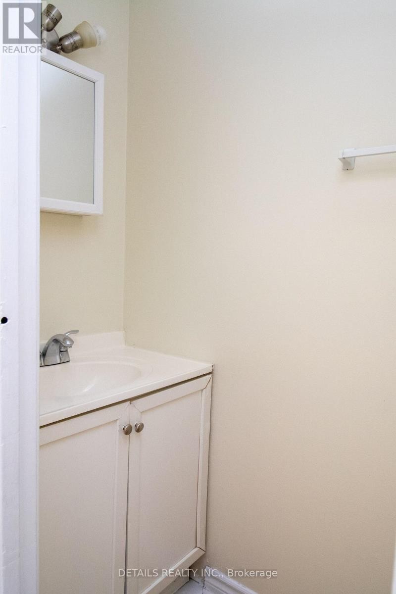 












48 - 1339 BELGATE WAY

,
Ottawa,




Ontario
K1J8P8

