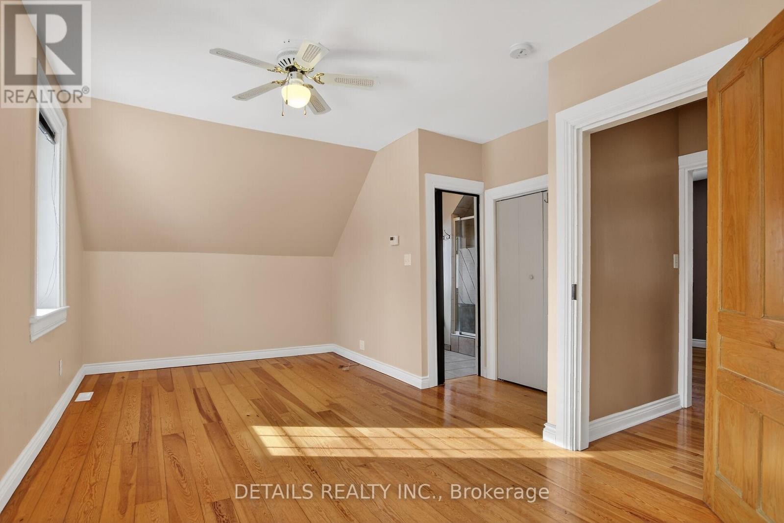 












5554 OSGOODE MAIN STREET

,
Ottawa,




Ontario
K0A2W0

