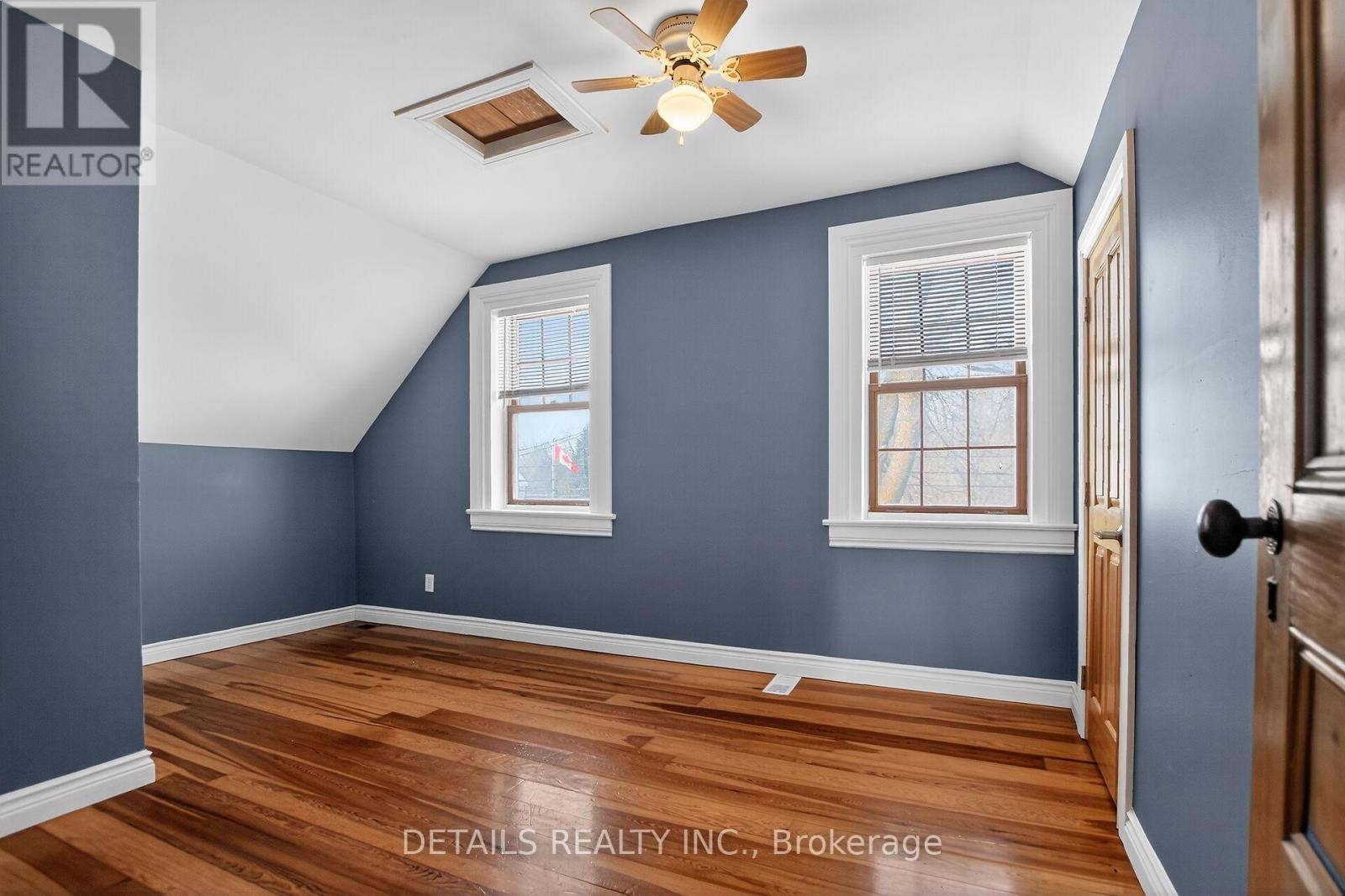 












5554 OSGOODE MAIN STREET

,
Ottawa,




Ontario
K0A2W0

