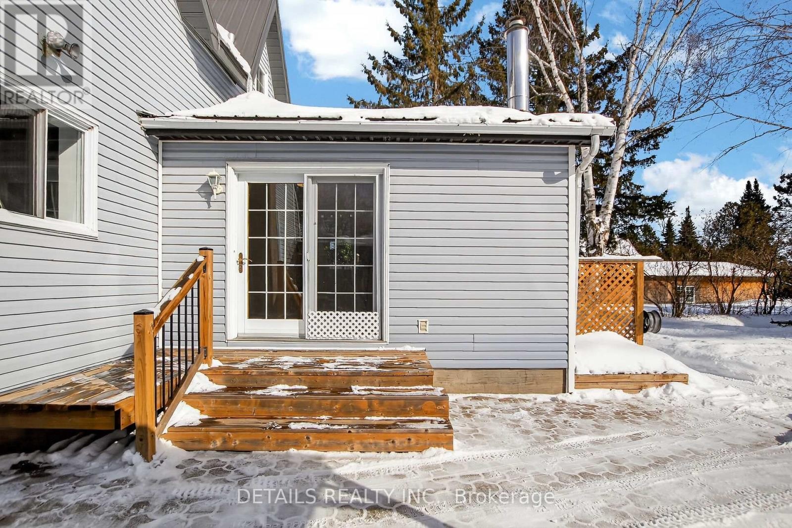 












5554 OSGOODE MAIN STREET

,
Ottawa,




Ontario
K0A2W0

