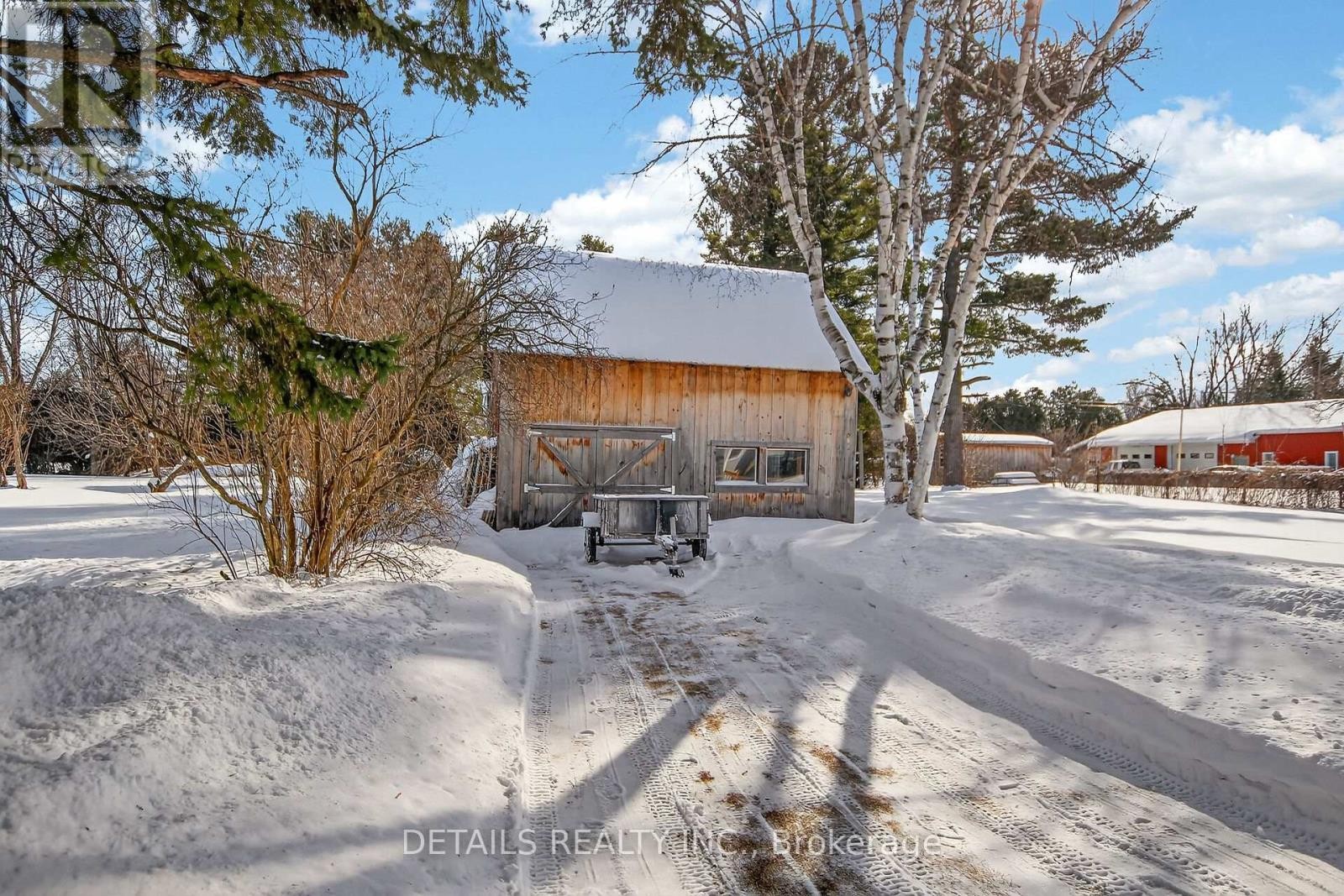 












5554 OSGOODE MAIN STREET

,
Ottawa,




Ontario
K0A2W0

