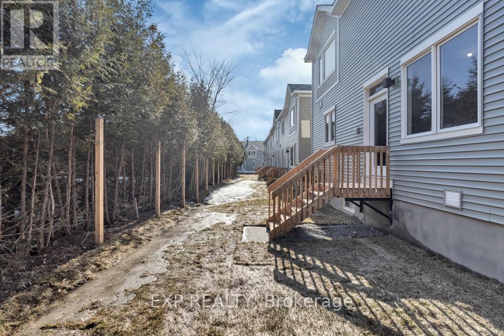 












279 FALSETTO STREET

,
Ottawa,




Ontario
K1W0S4

