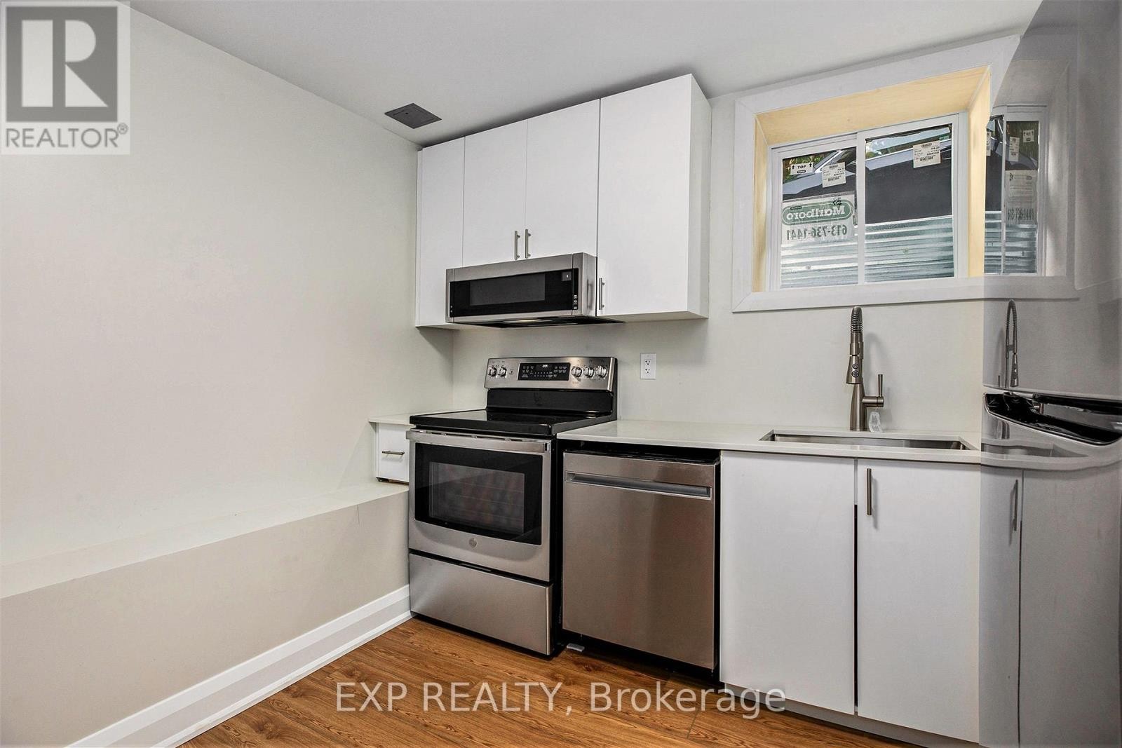 












#1 - 838 ST. LAURENT BOULEVARD

,
Ottawa,




Ontario
K1K3A9

