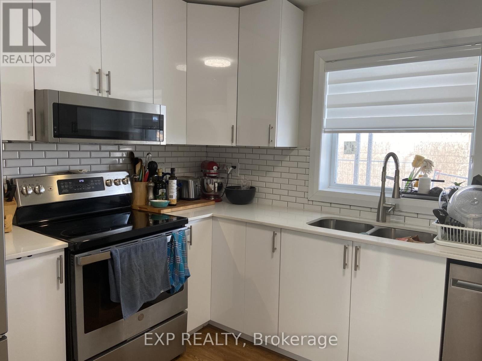 












#2 - 838 ST. LAURENT BOULEVARD

,
Ottawa,




Ontario
K1K3A9

