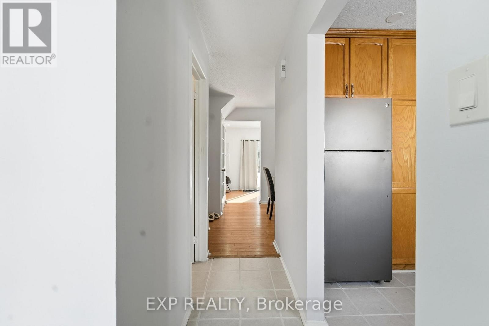 












78 - 36 BARROW CRESCENT

,
Ottawa,




Ontario
K2L2K1

