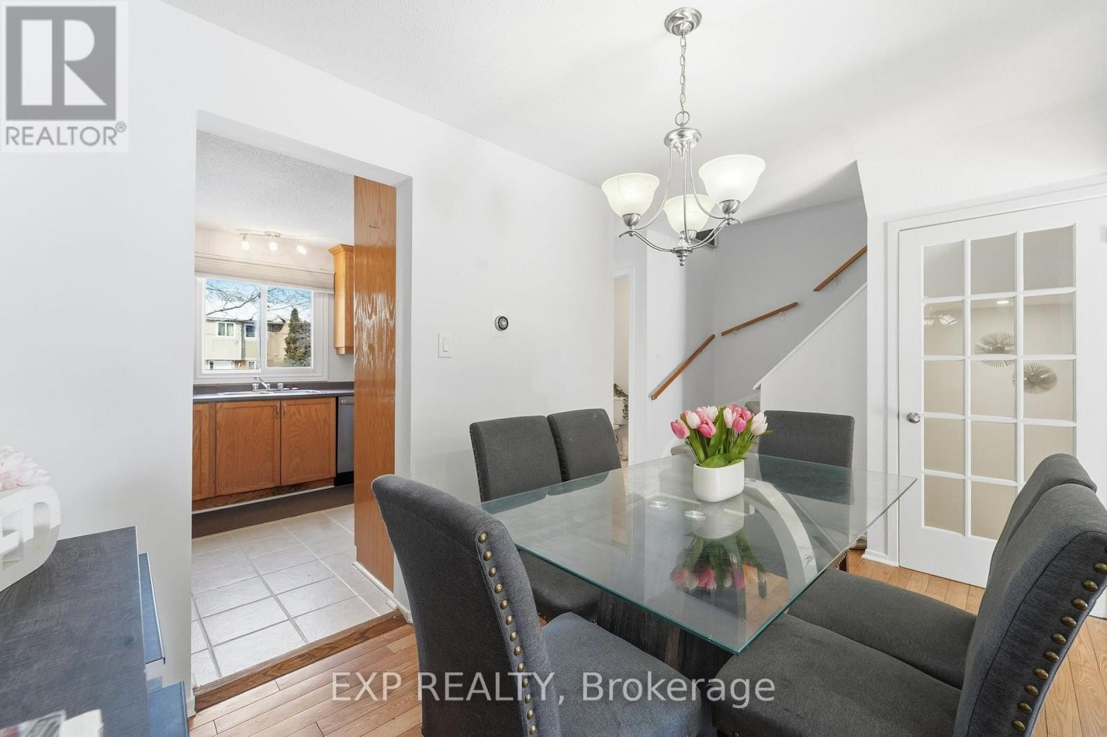 












78 - 36 BARROW CRESCENT

,
Ottawa,




Ontario
K2L2K1

