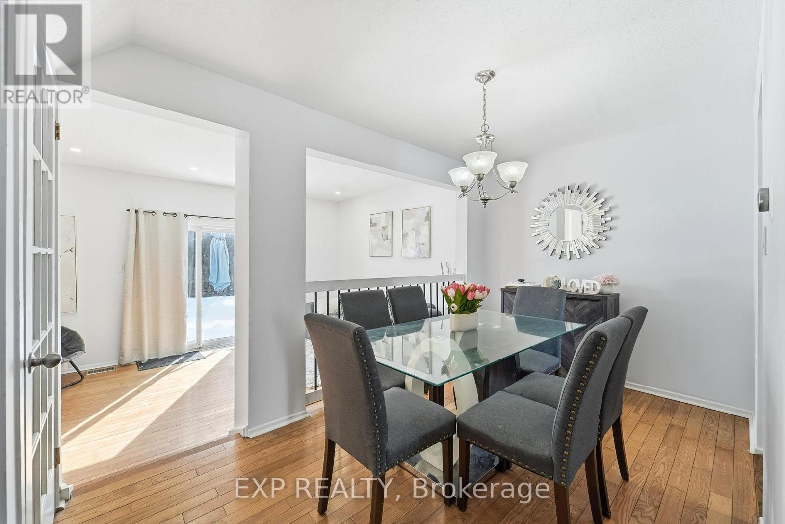 












78 - 36 BARROW CRESCENT

,
Ottawa,




Ontario
K2L2K1

