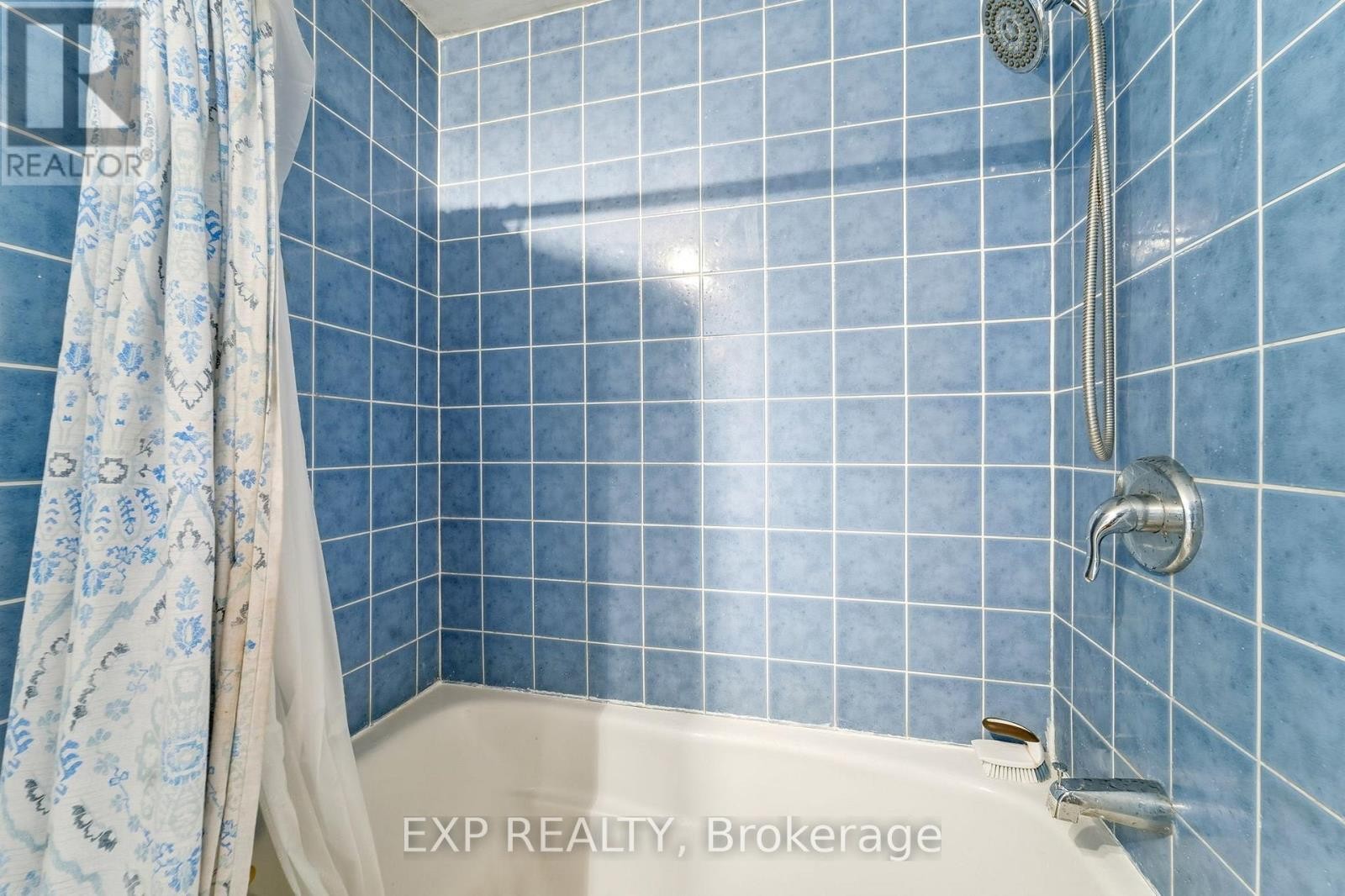 












78 - 36 BARROW CRESCENT

,
Ottawa,




Ontario
K2L2K1

