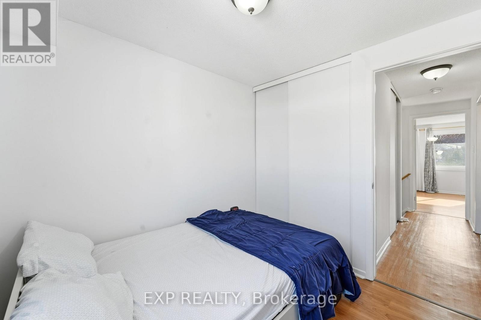 












78 - 36 BARROW CRESCENT

,
Ottawa,




Ontario
K2L2K1

