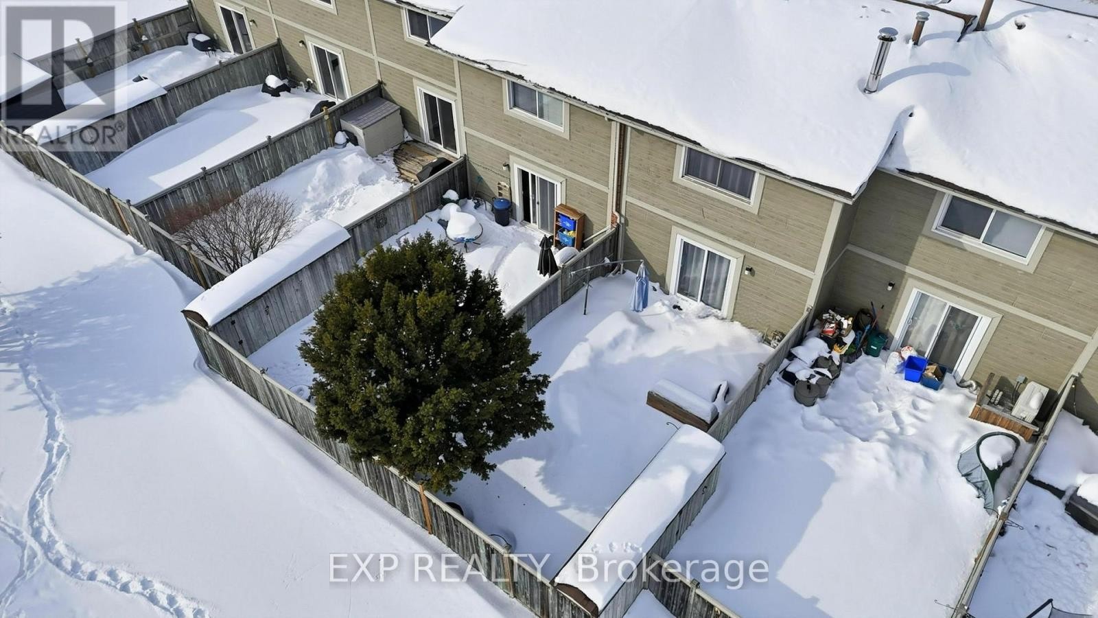












78 - 36 BARROW CRESCENT

,
Ottawa,




Ontario
K2L2K1

