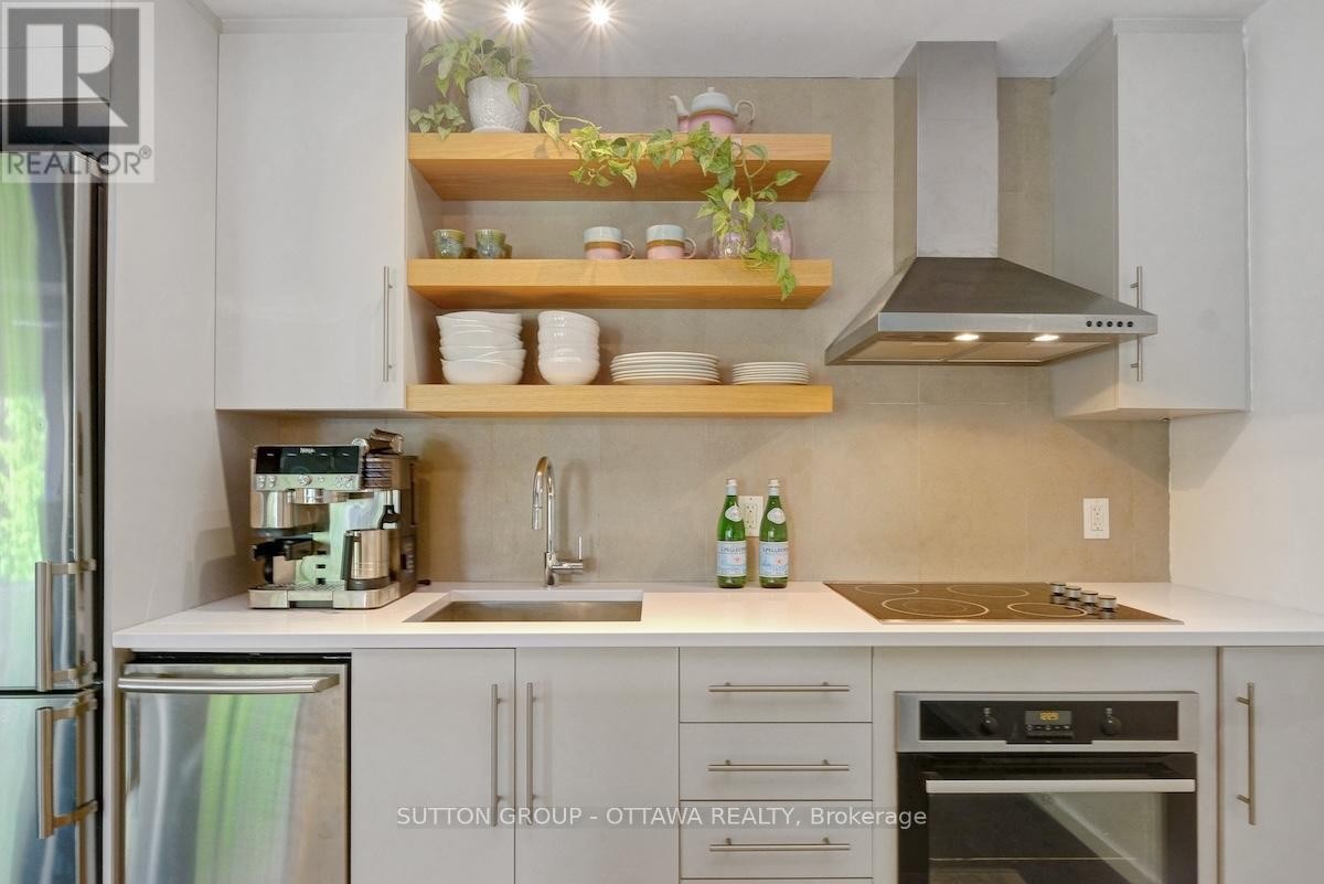 












308 - 1000 WELLINGTON STREET W

,
Ottawa,




Ontario
K1Y2X9

