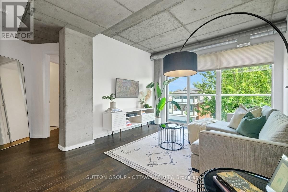 












308 - 1000 WELLINGTON STREET W

,
Ottawa,




Ontario
K1Y2X9

