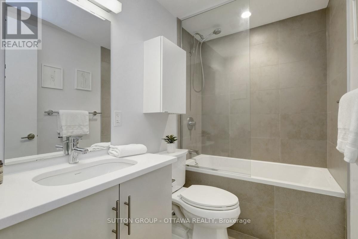 












308 - 1000 WELLINGTON STREET W

,
Ottawa,




Ontario
K1Y2X9

