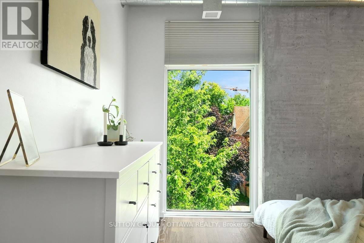 












308 - 1000 WELLINGTON STREET W

,
Ottawa,




Ontario
K1Y2X9

