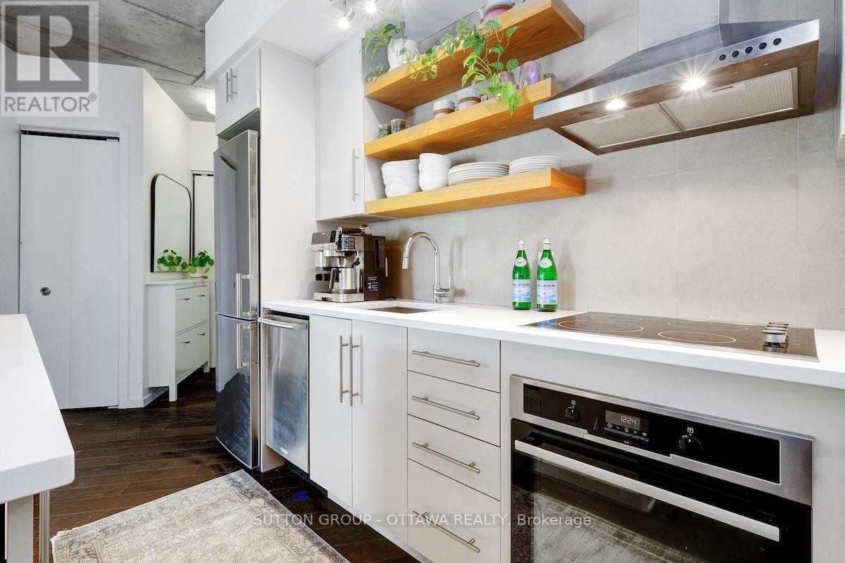 












308 - 1000 WELLINGTON STREET W

,
Ottawa,




Ontario
K1Y2X9

