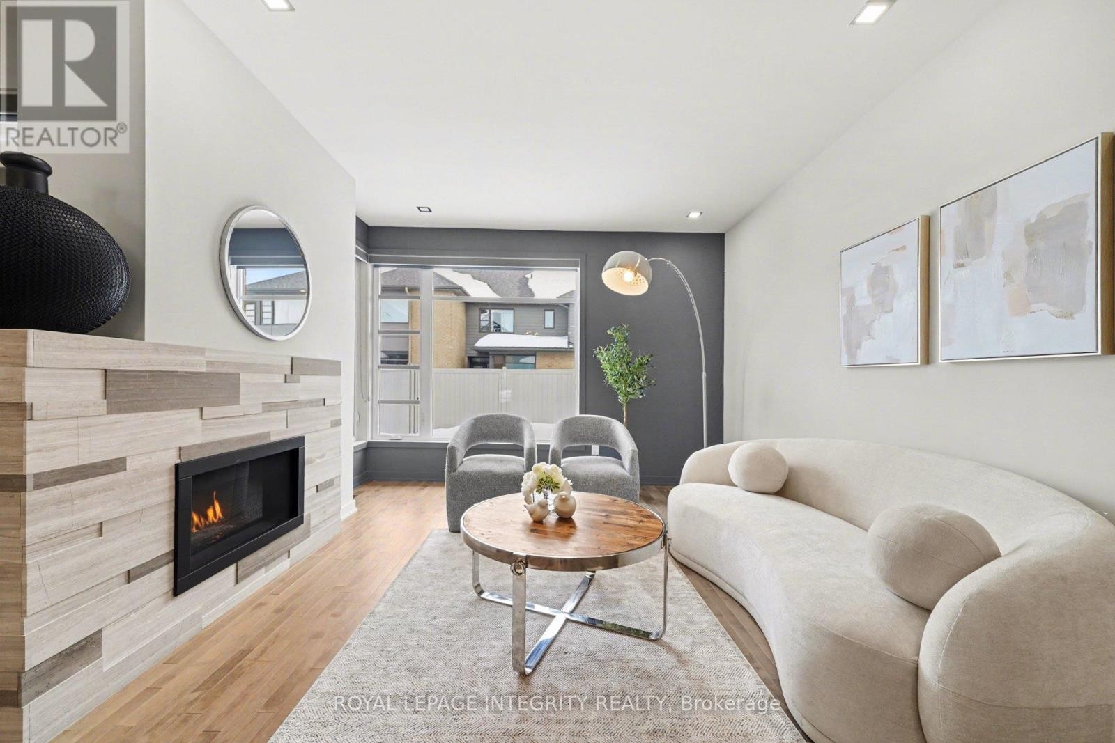 












725 GUARDIAN GROVE

,
Ottawa,




Ontario
K1X0B2

