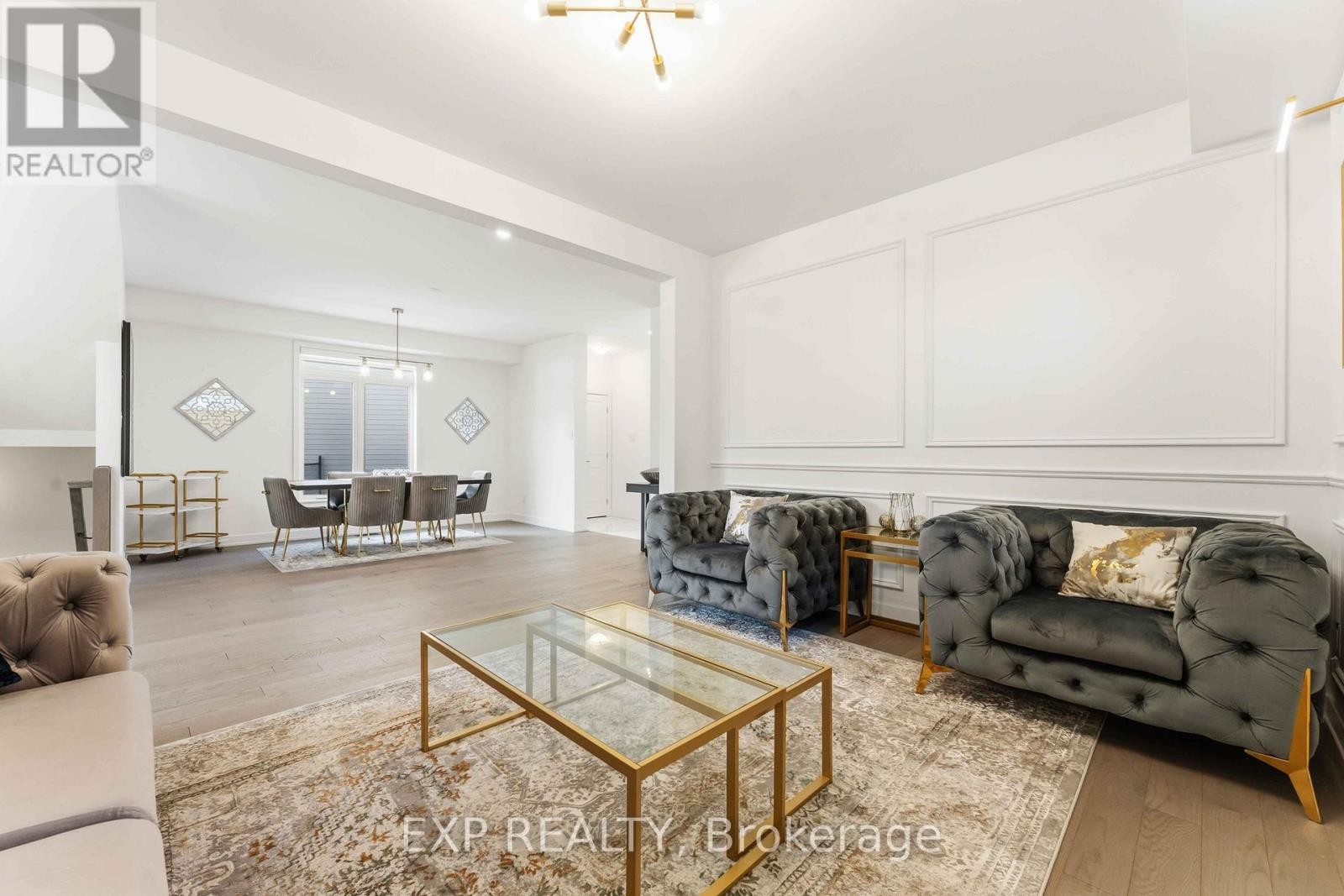 












212 REISLING WAY

,
Ottawa,




Ontario
K1T0X1

