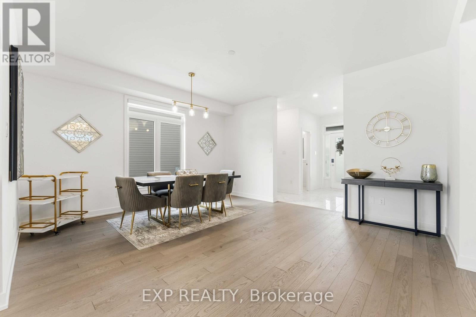 












212 REISLING WAY

,
Ottawa,




Ontario
K1T0X1

