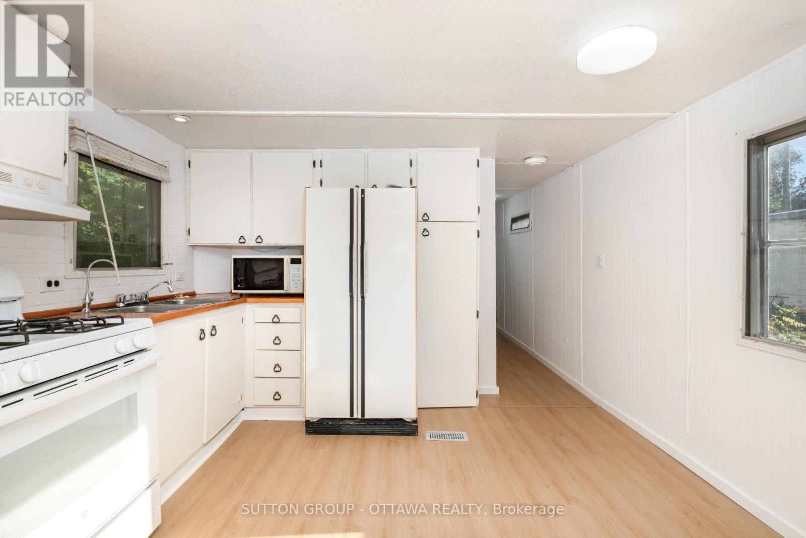 












42 - 7481 MITCH OWENS ROAD

,
Ottawa,




Ontario
K1G3N4

