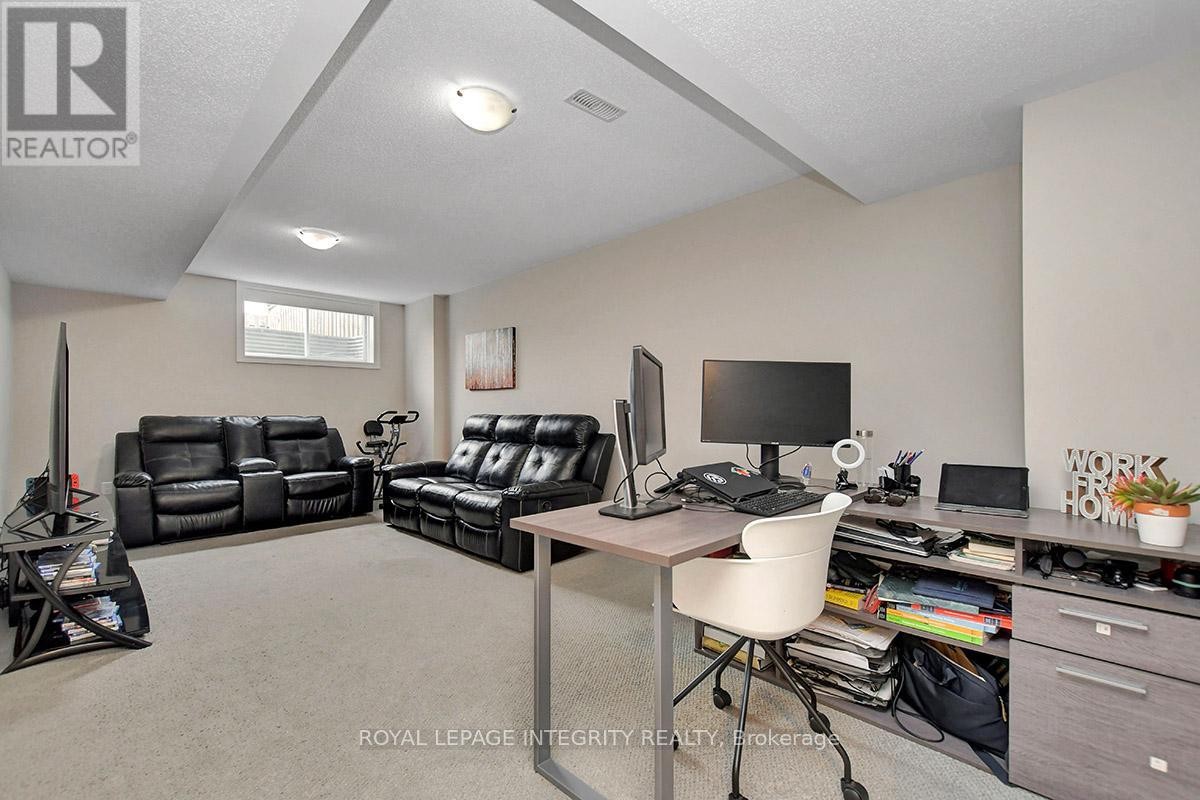 












356 AXIS WAY

,
Ottawa,




Ontario
K1W0J9

