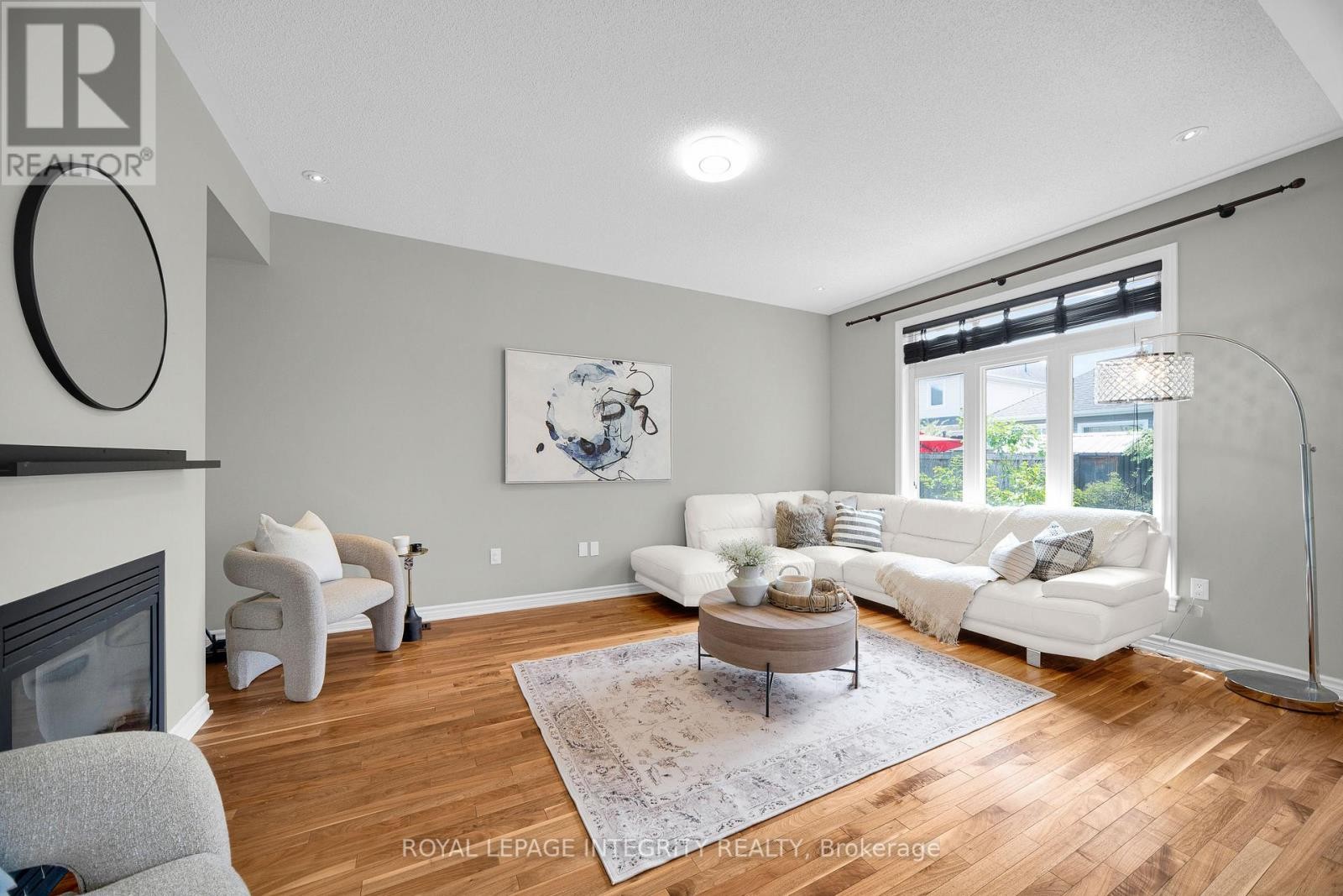 












514 CARINA CRESCENT

,
Ottawa,




Ontario
K2J0Z4

