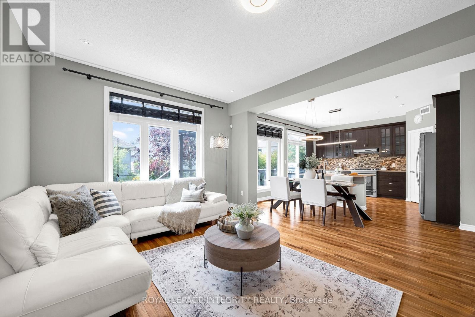 












514 CARINA CRESCENT

,
Ottawa,




Ontario
K2J0Z4

