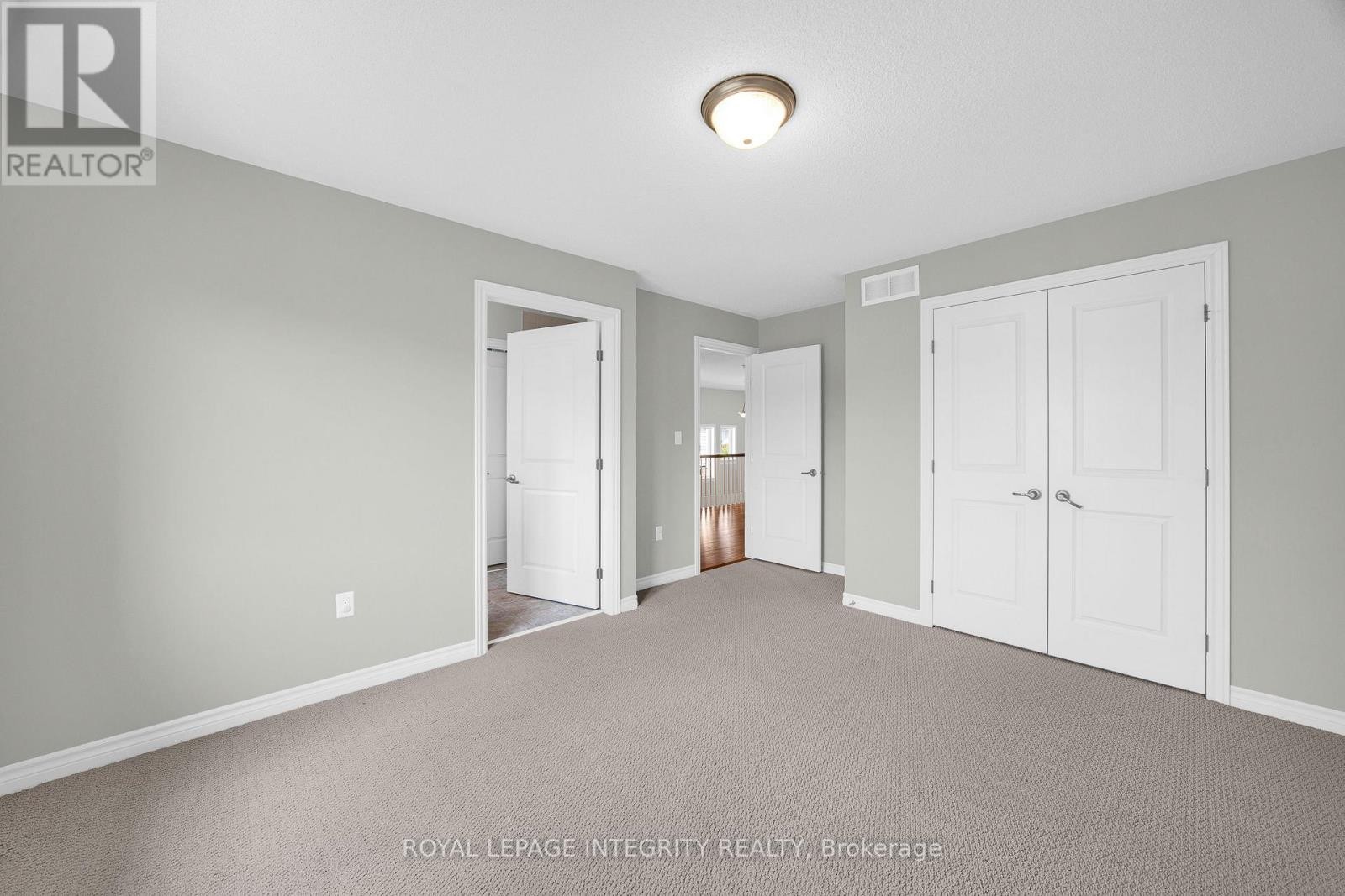 












514 CARINA CRESCENT

,
Ottawa,




Ontario
K2J0Z4

