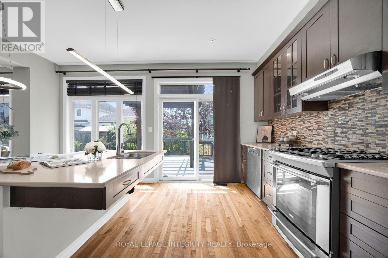 












514 CARINA CRESCENT

,
Ottawa,




Ontario
K2J0Z4

