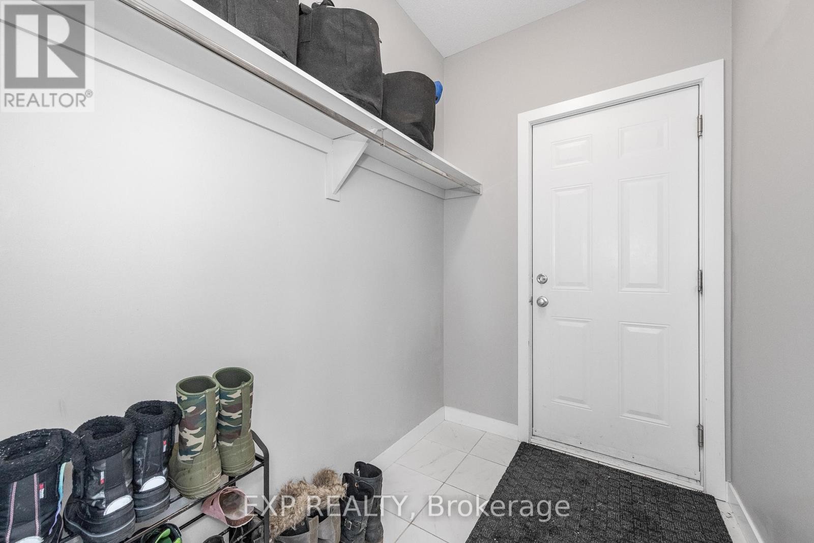 












13 FANNING STREET

,
Carleton Place,




Ontario
K7C0J2

