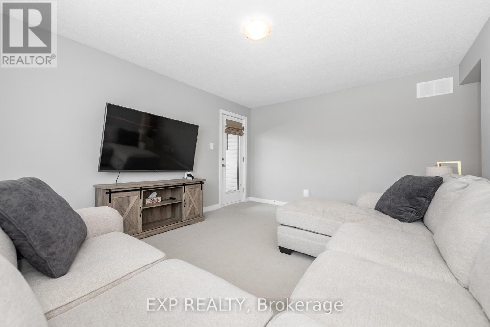 












13 FANNING STREET

,
Carleton Place,




Ontario
K7C0J2

