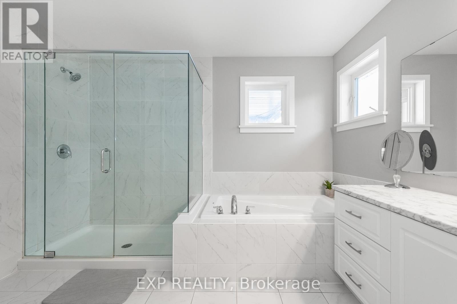 












13 FANNING STREET

,
Carleton Place,




Ontario
K7C0J2

