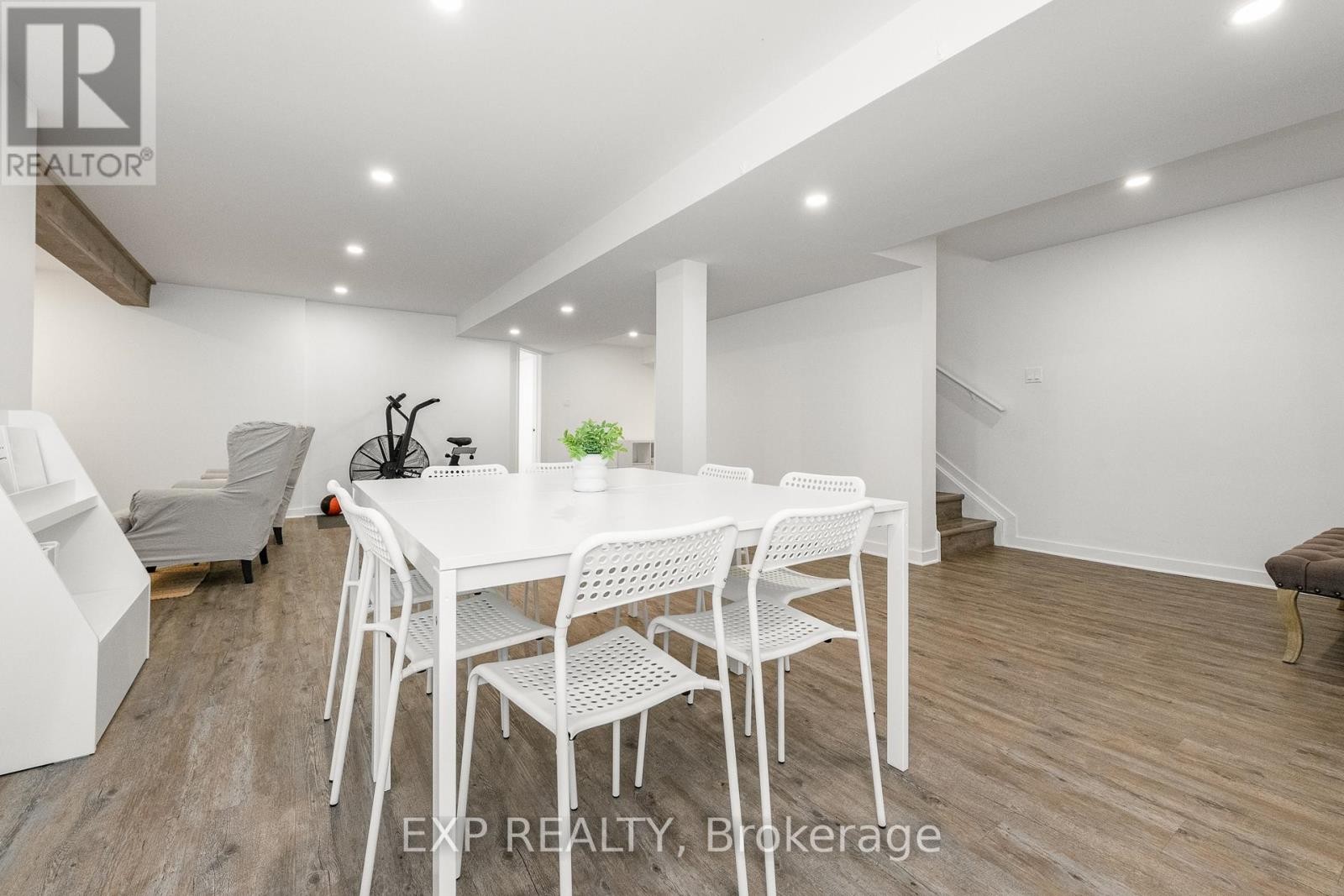 












13 FANNING STREET

,
Carleton Place,




Ontario
K7C0J2

