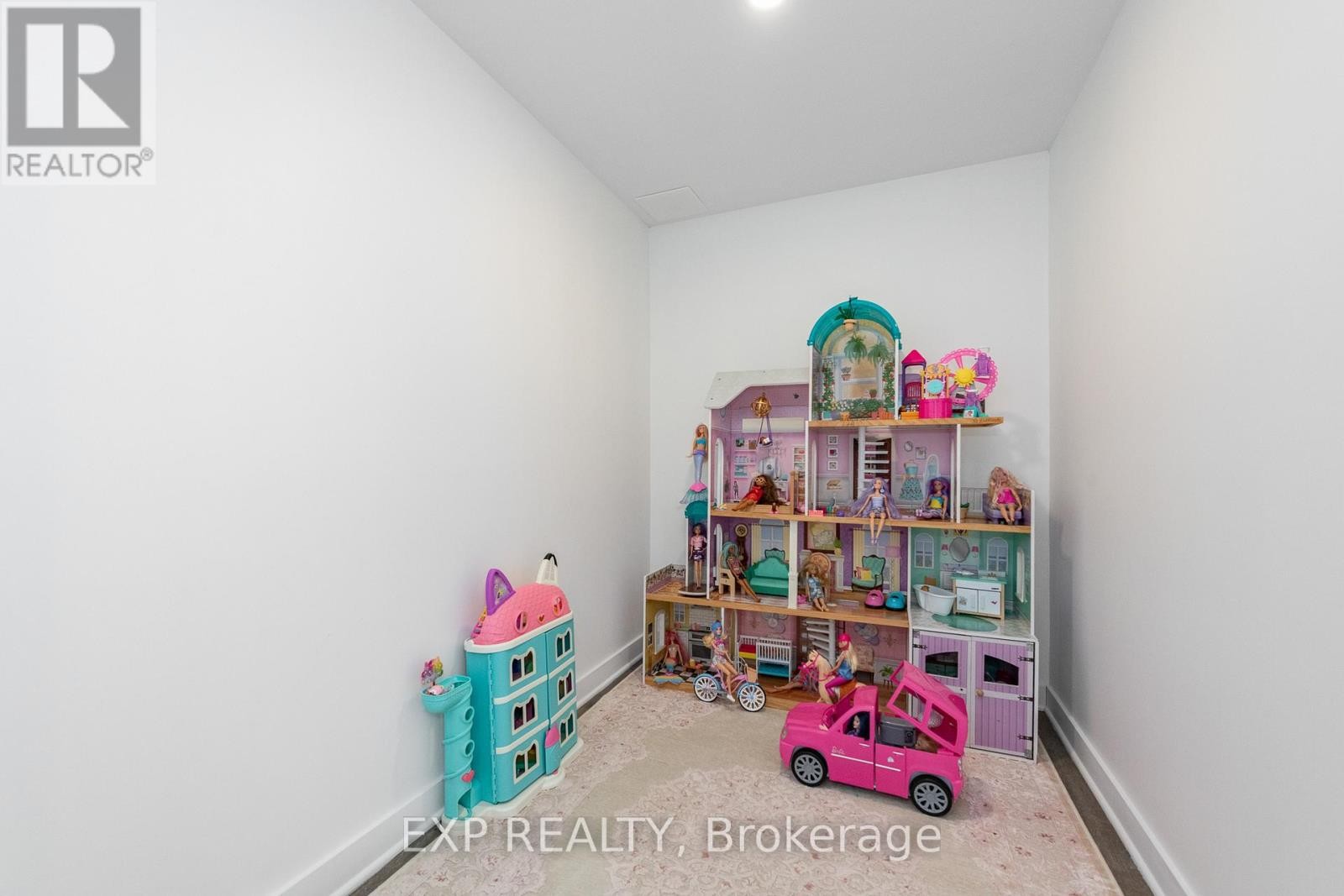 












13 FANNING STREET

,
Carleton Place,




Ontario
K7C0J2

