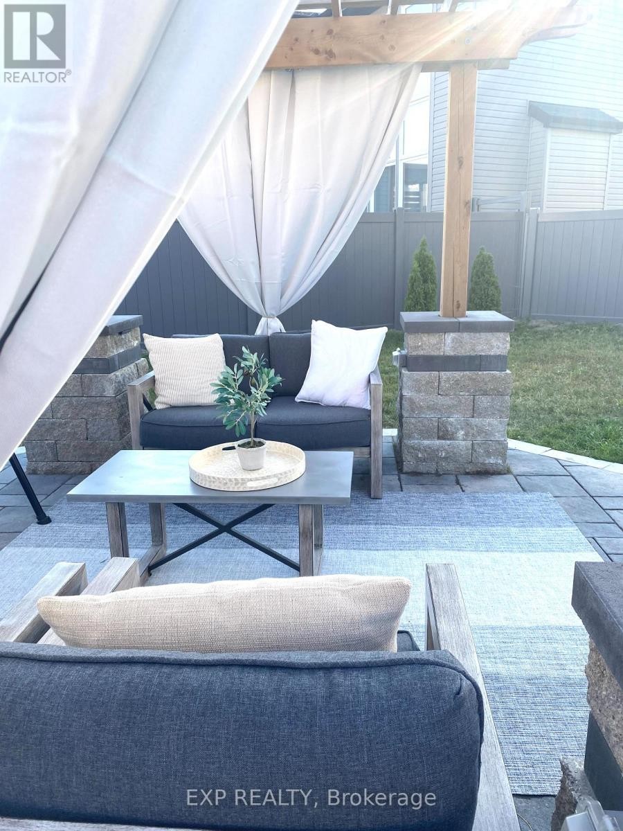 












13 FANNING STREET

,
Carleton Place,




Ontario
K7C0J2

