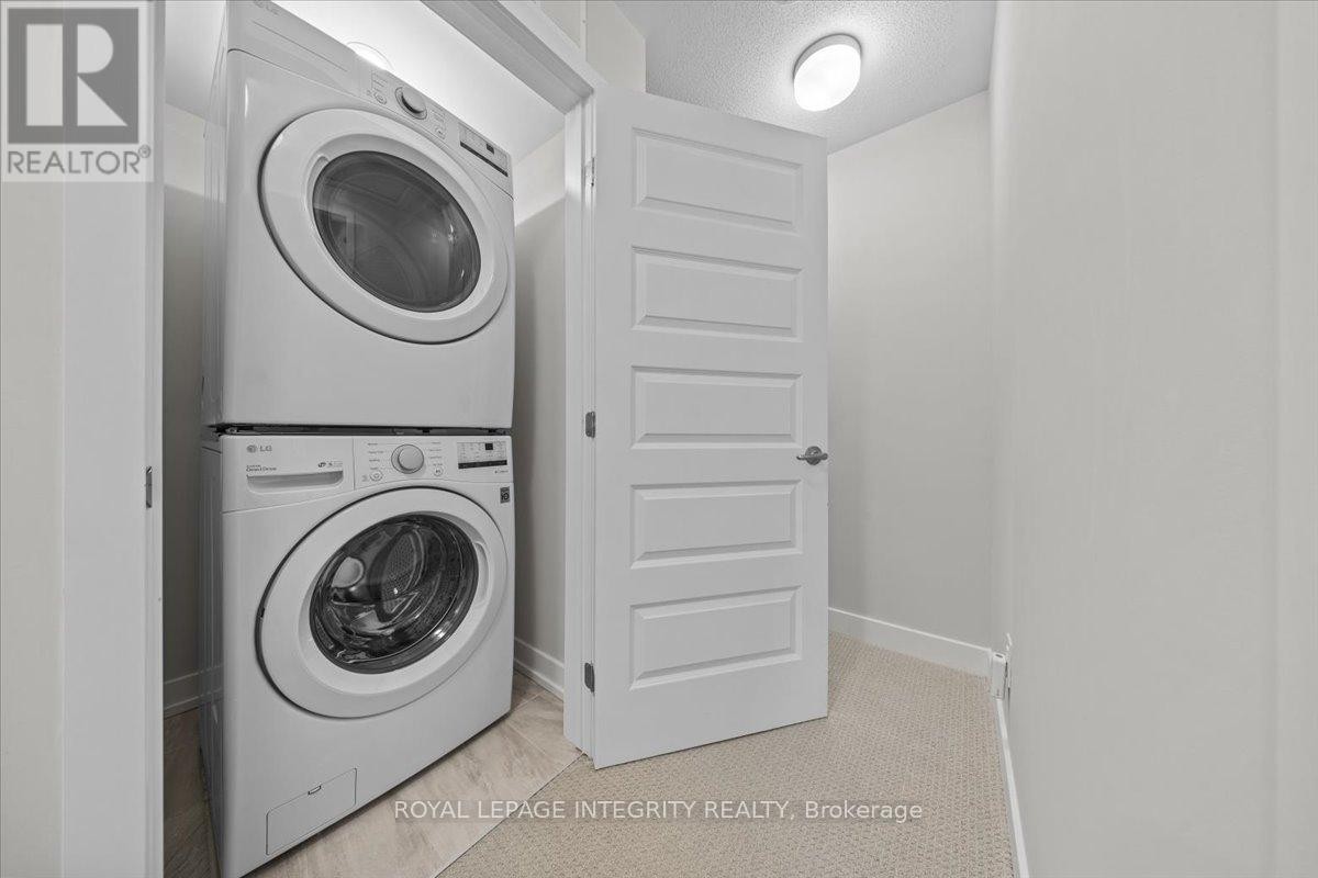 












705 CHROMITE PRIVATE

,
Ottawa,




Ontario
K2J7J2

