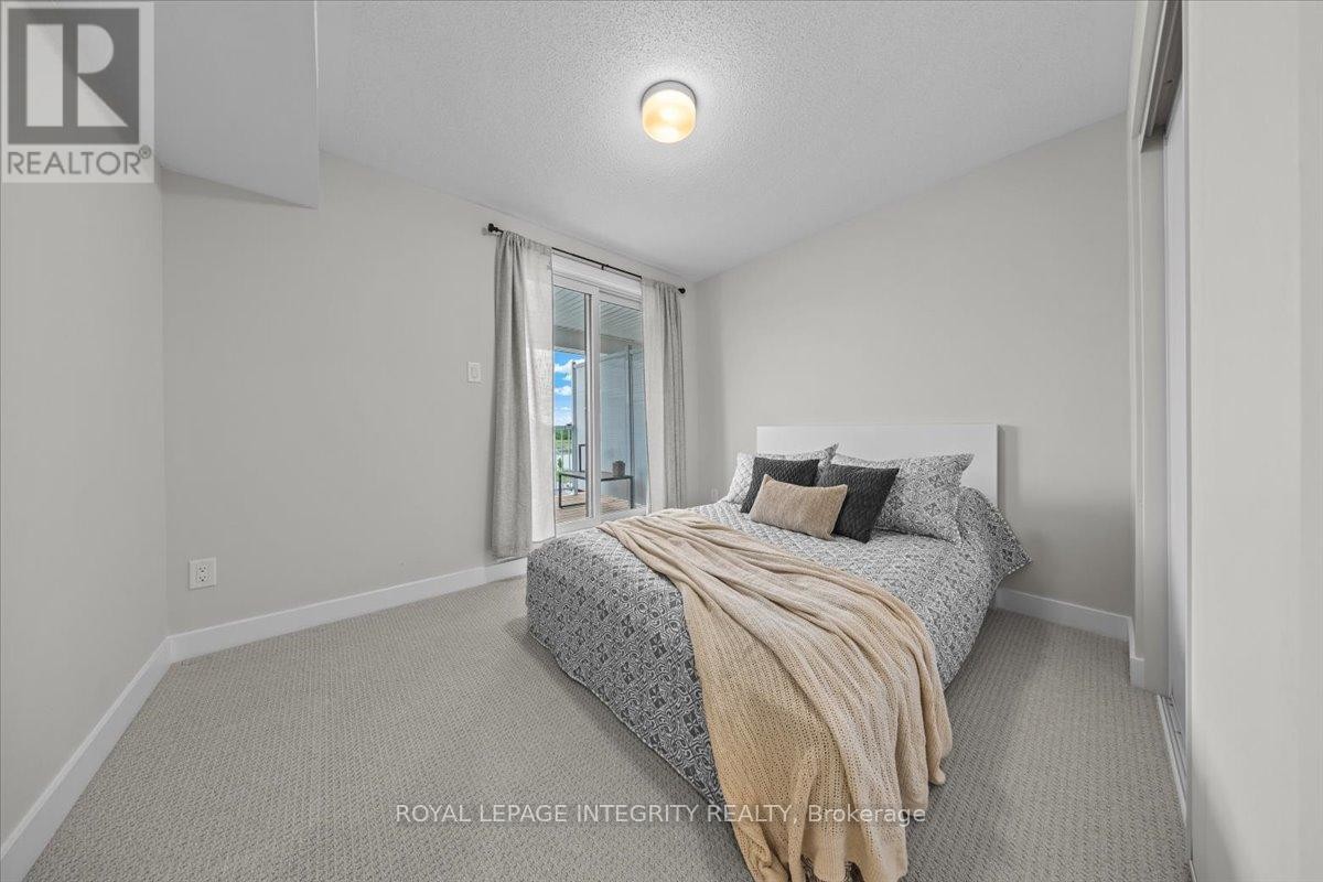 












705 CHROMITE PRIVATE

,
Ottawa,




Ontario
K2J7J2

