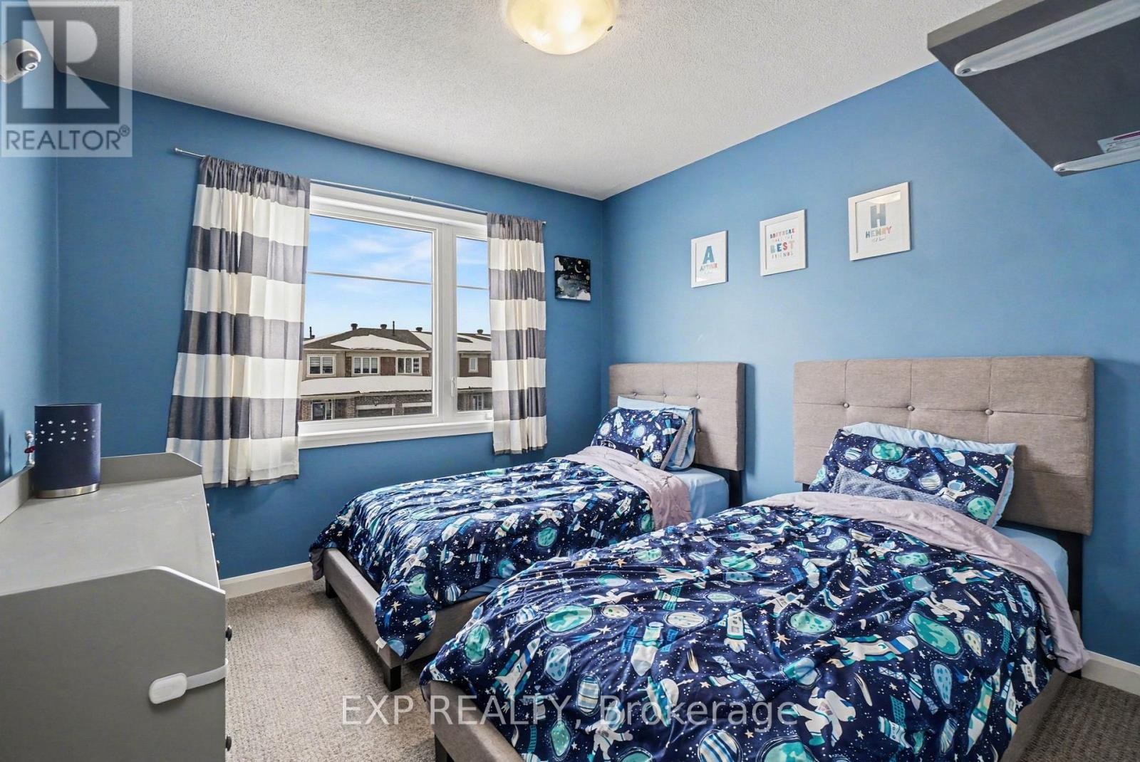 












155 GARDENPOST TERRACE

,
Ottawa,




Ontario
K4A3W4

