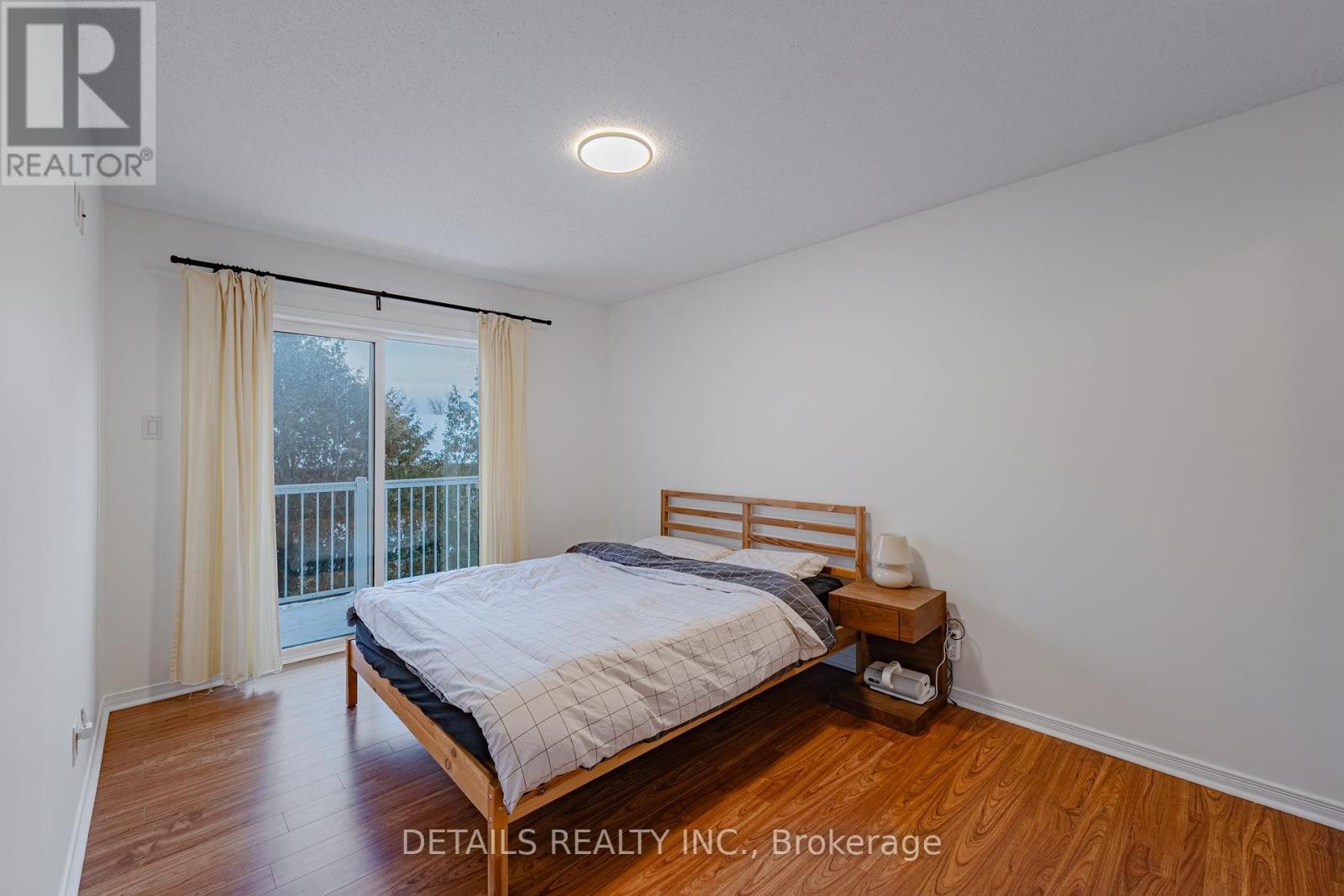 












20 - 376 WIFFEN PRIVATE

,
Ottawa,




Ontario
K2H1G4

