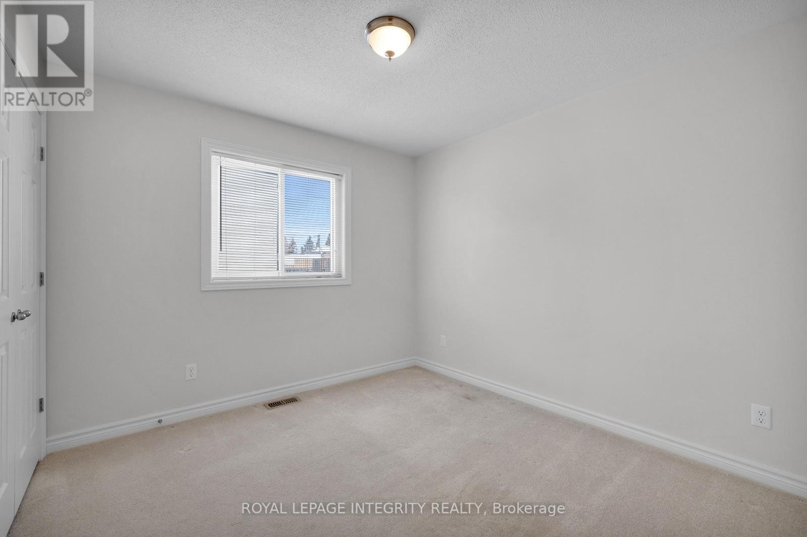 












59 JOHANNA STREET

,
Mississippi Mills,




Ontario
K0A1A0

