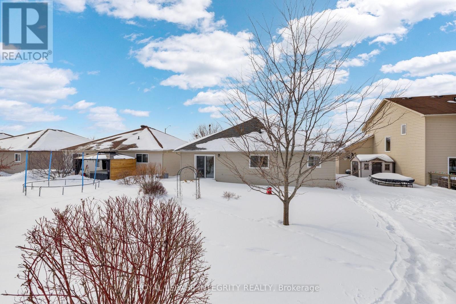 












59 JOHANNA STREET

,
Mississippi Mills,




Ontario
K0A1A0

