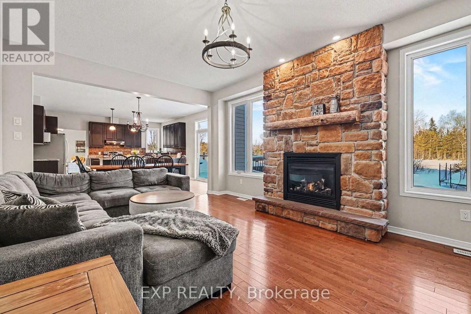 












39 WHITE TAIL DRIVE N

,
Mississippi Mills,




Ontario
K0A1A0

