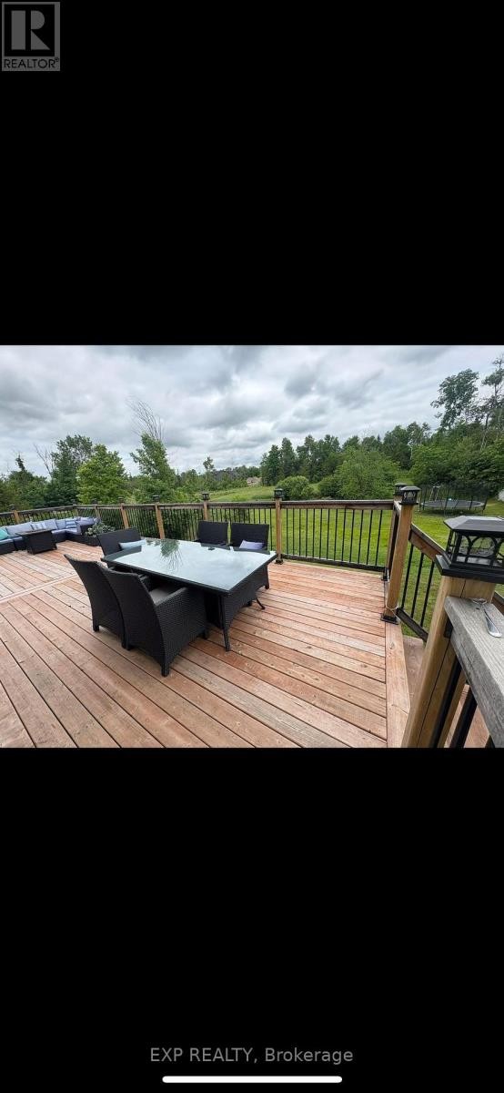 












39 WHITE TAIL DRIVE N

,
Mississippi Mills,




Ontario
K0A1A0

