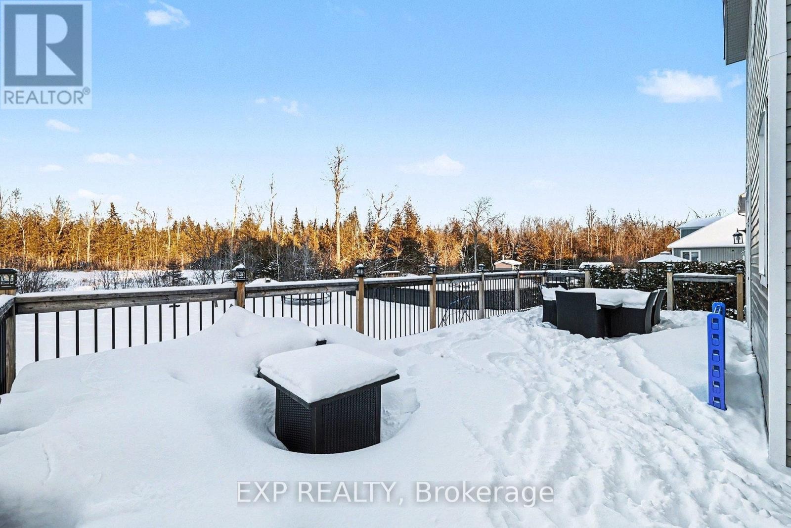 












39 WHITE TAIL DRIVE N

,
Mississippi Mills,




Ontario
K0A1A0

