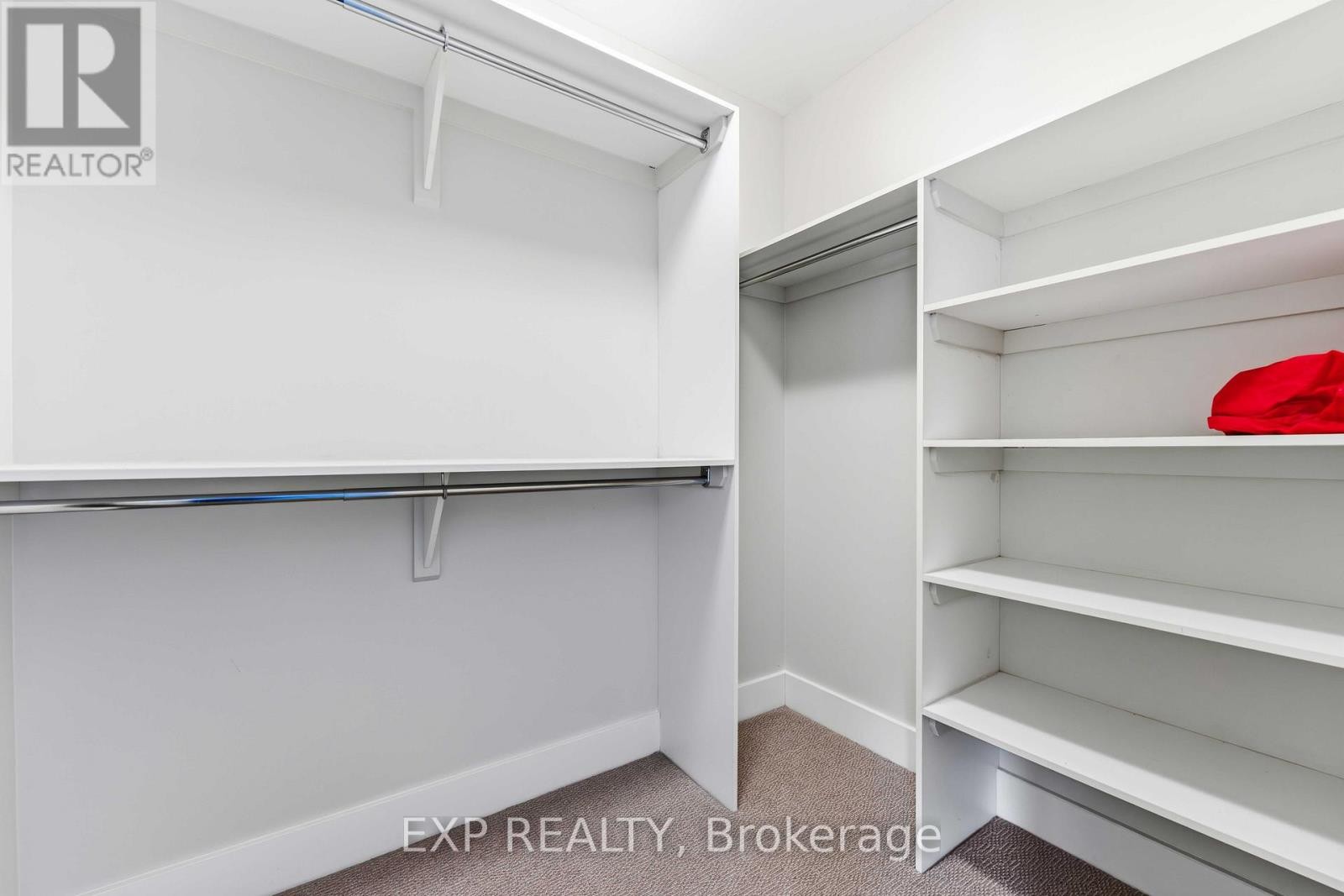 












152 RIVINGTON STREET

,
Ottawa,




Ontario
K0A1L0

